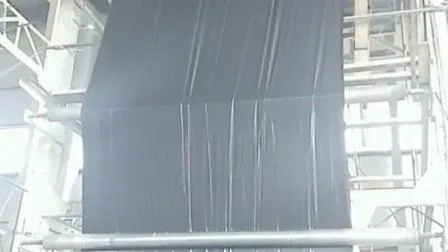 흑색 커버가 있는 생분해성 농업용 플라스틱 멀치 필름